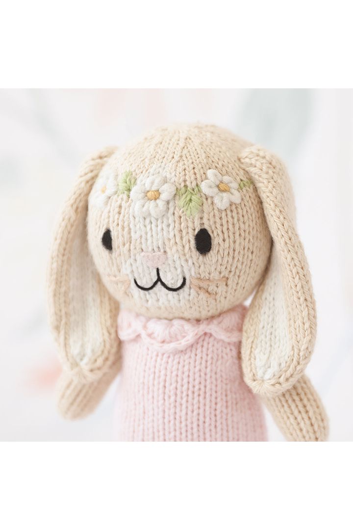 Tiny Hannah the bunny (blush)