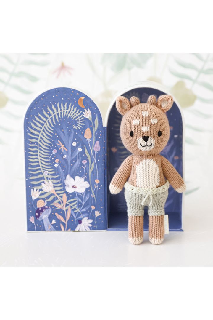 Tiny Elliott the fawn