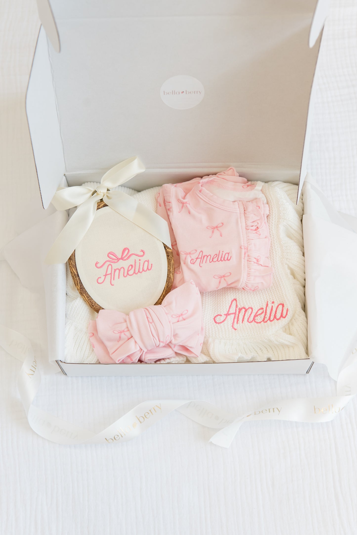 Personalized Blush and Bows Baby Girl Gift Set