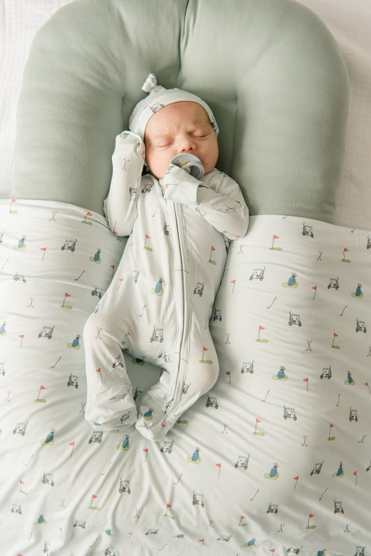 Little putter | baby in snuggle 