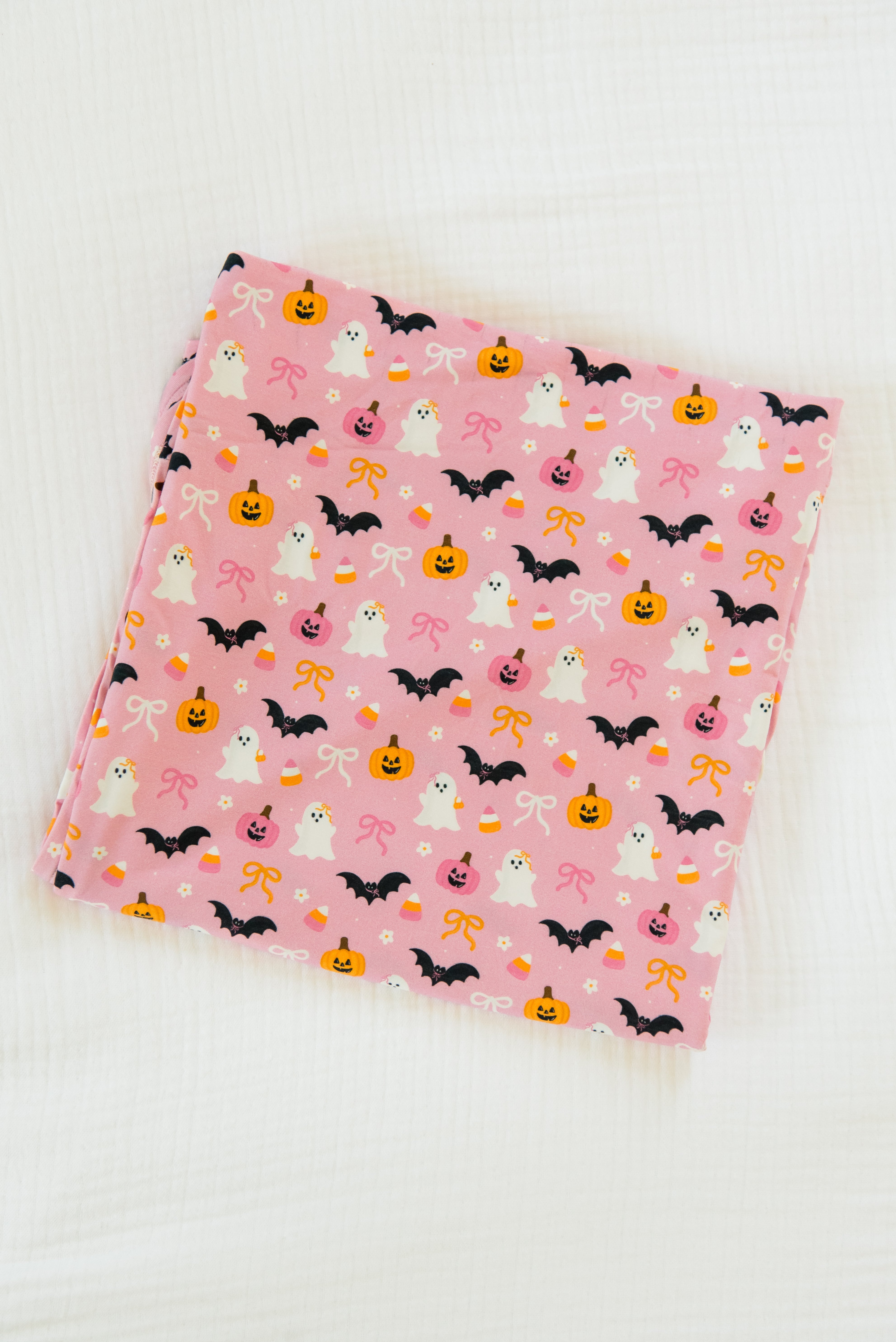 Boo-tiful Bows Swaddle | Blanket