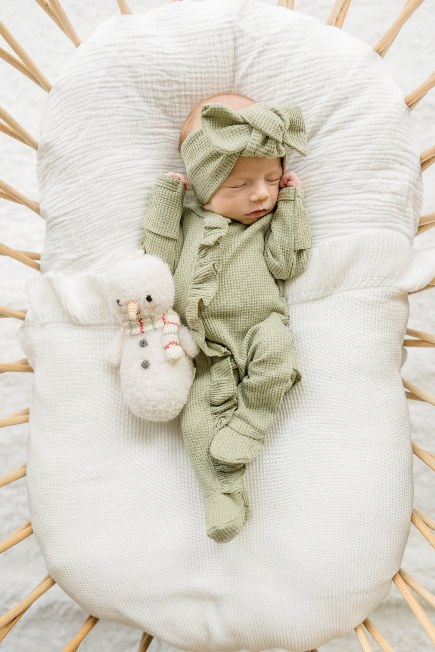 Organic Waffle Knit Ruffled Footie With Bow - Holiday