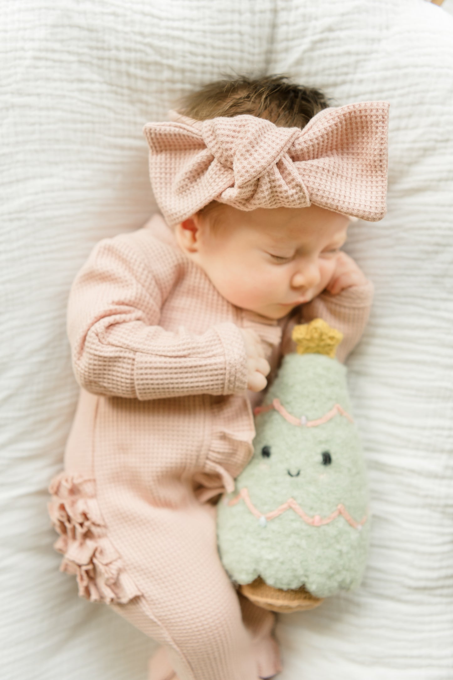 Organic Waffle Knit Ruffled Footie With Bow - Holiday