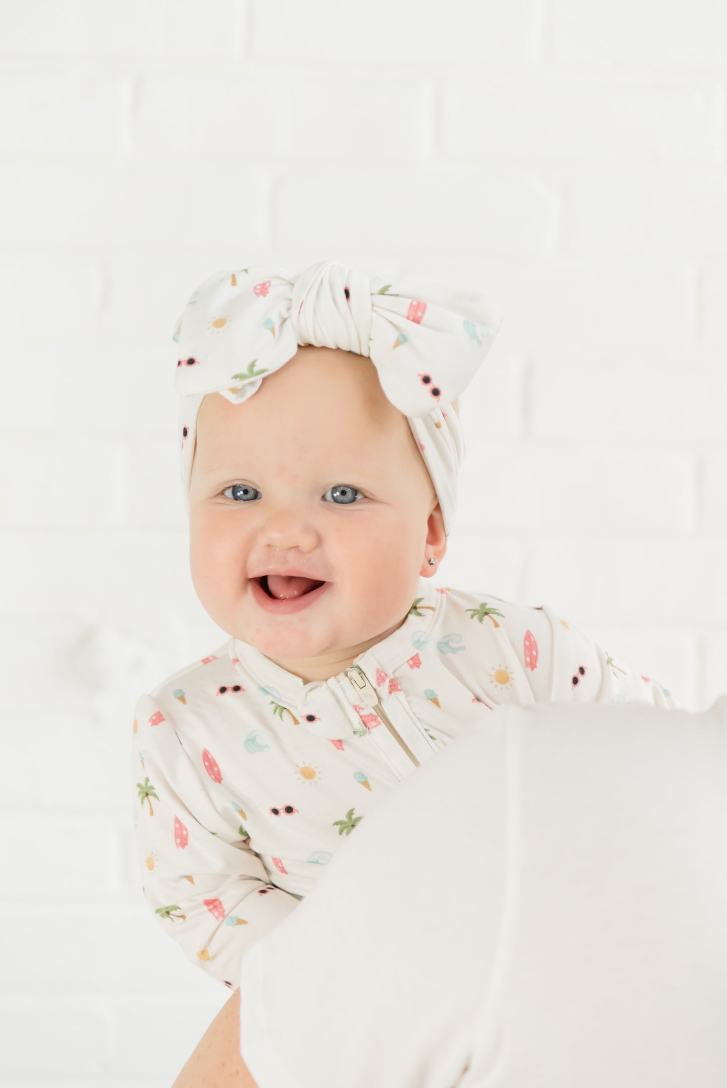 Coastal Cutie Double Knot Bow