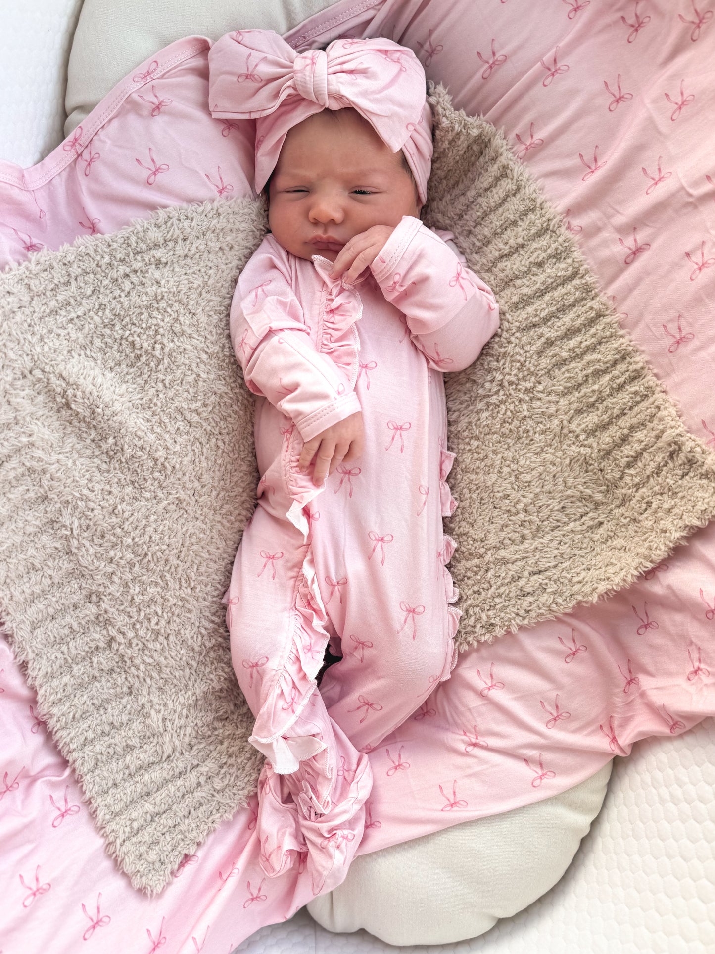 Blush & Bows Double Knot Bow