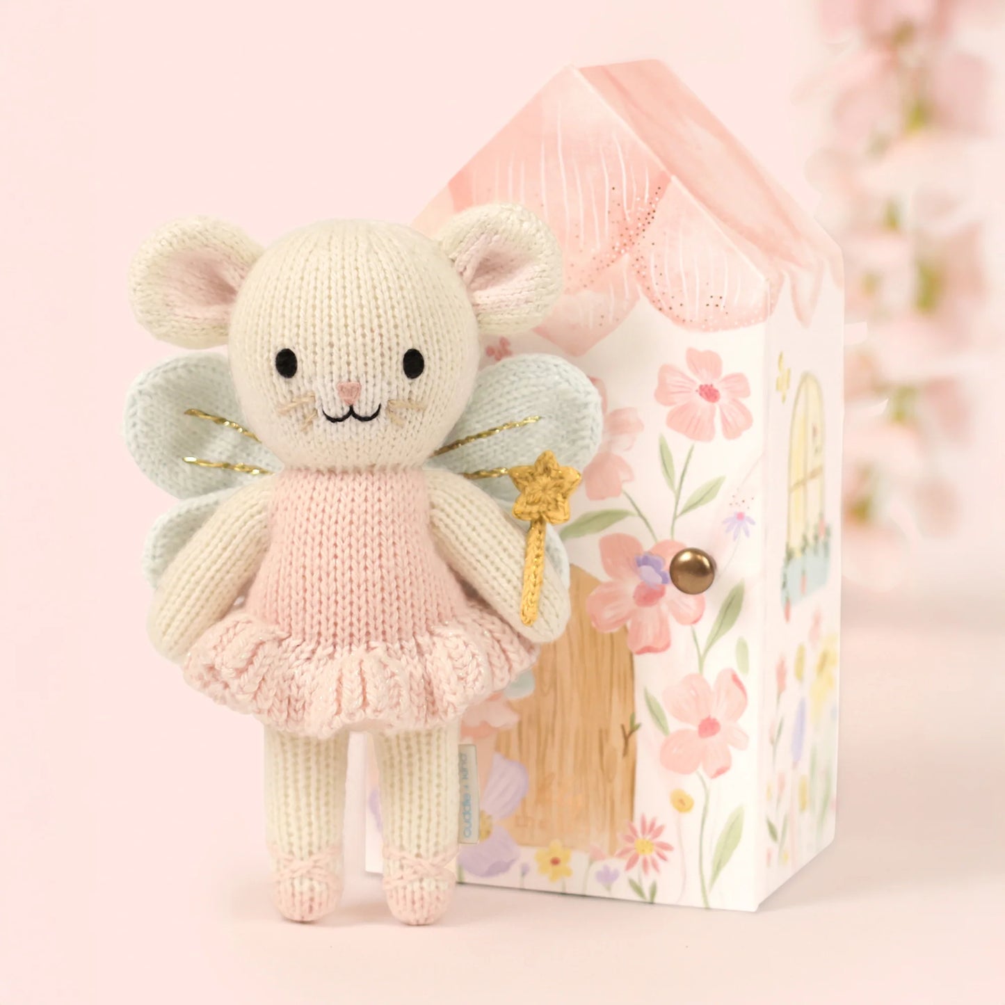 Tiny Lily the fairy